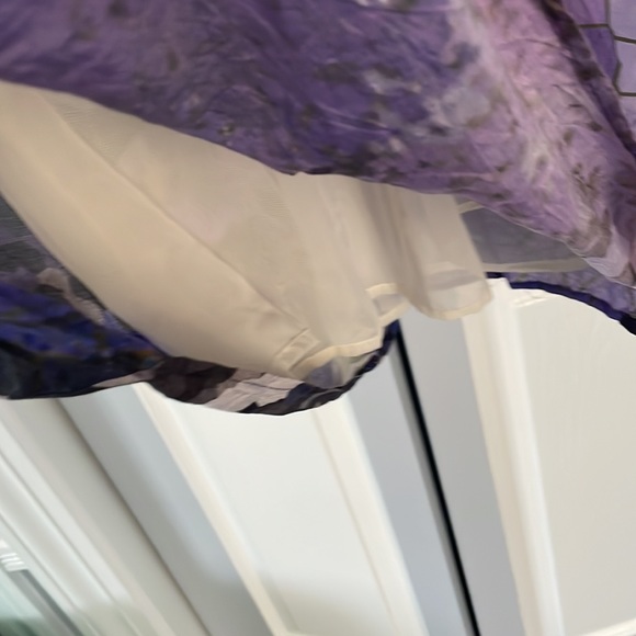 Aoyama Itchome silk scoop neck a-line dress with various scale like print - Picture 9 of 11